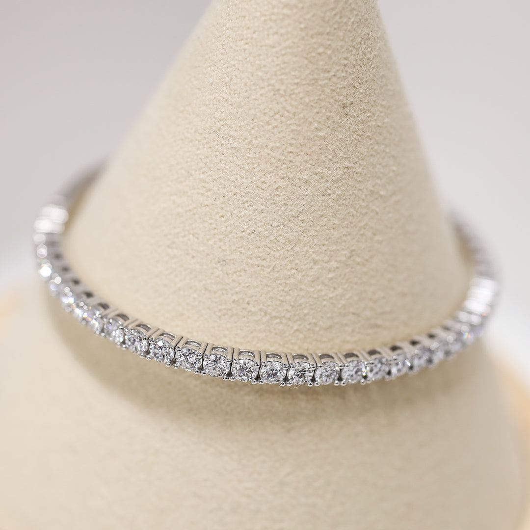 Lab Grown 5 ct. tw. Diamond Bangle Bracelet – 14K Solid Gold Tennis Bracelet