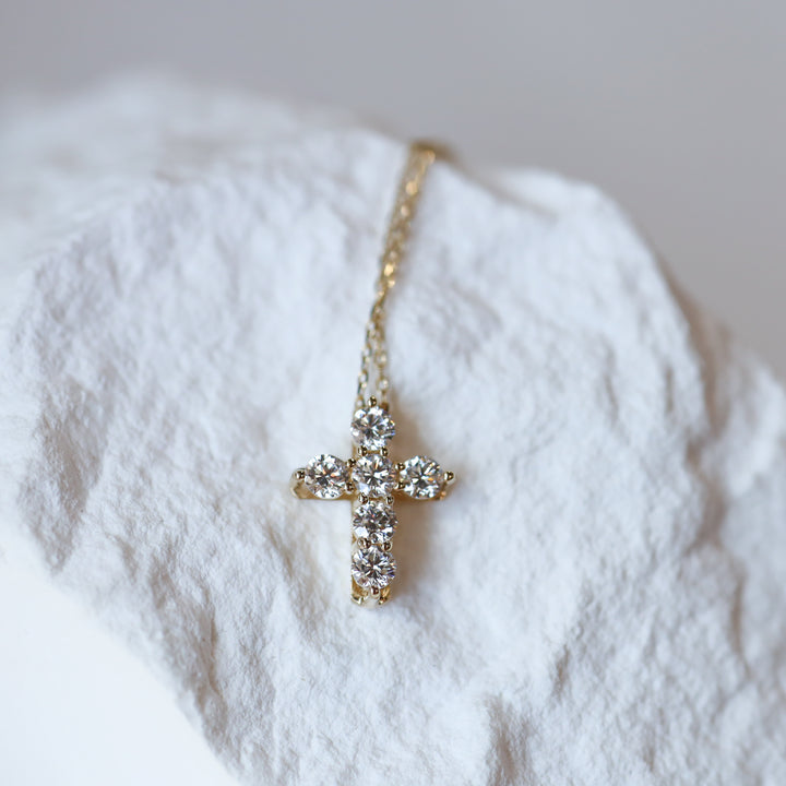 Cross Lab Diamond Necklace – 14K Gold Prong-Set Pendant