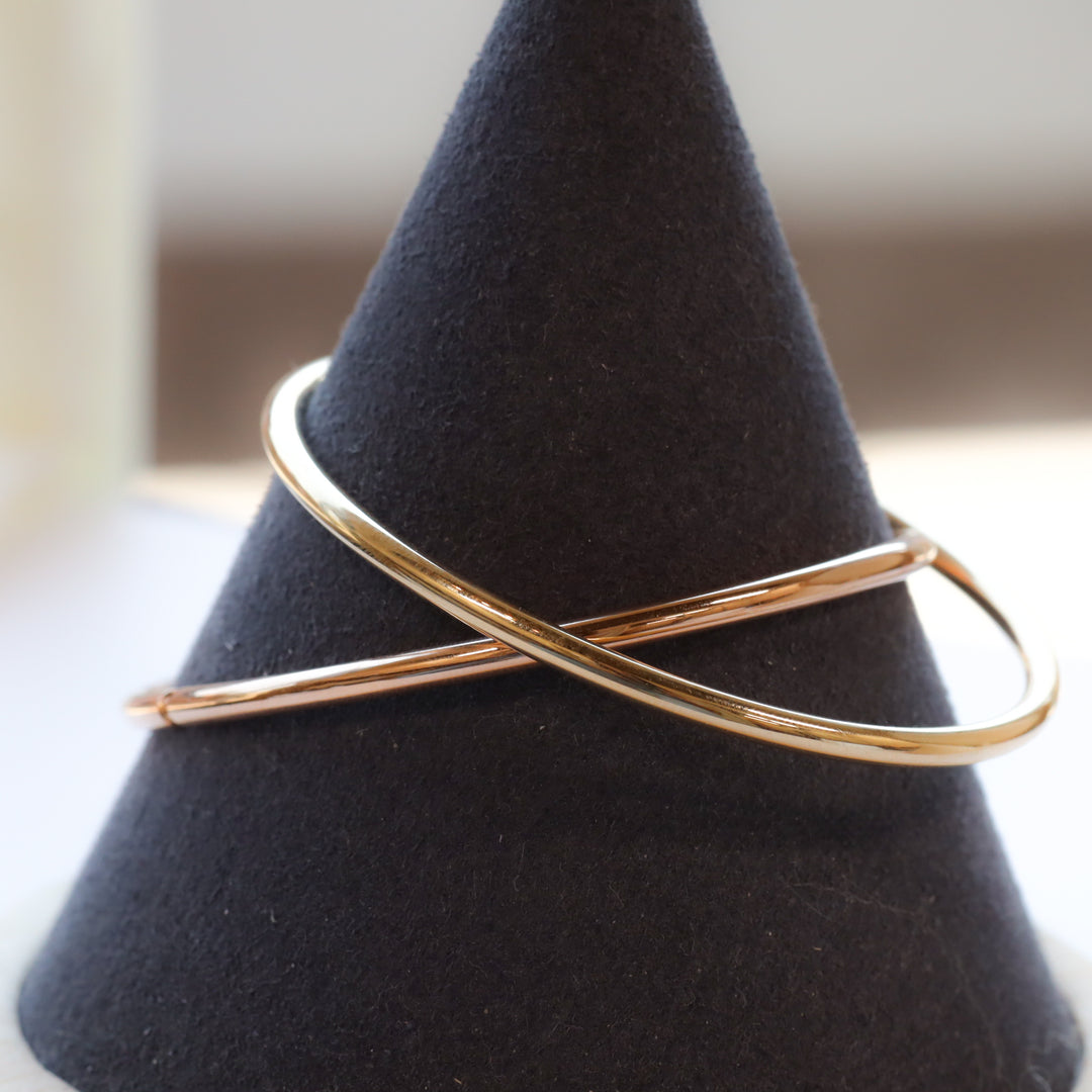 Stackable Gold Bangle, Classic Circle Bracelet