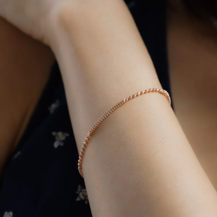 Alternate Style Beads Chain–Textured 14K Beaded Bracelet with Fine Detailing