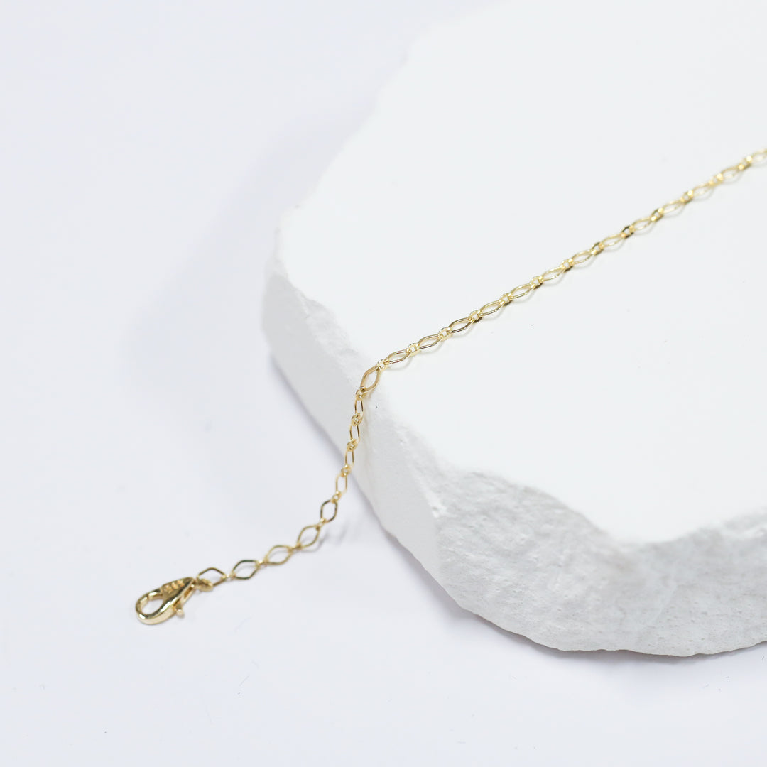 Diamond Shape Flat Link Chain 14K Gold Glitter Bracelet