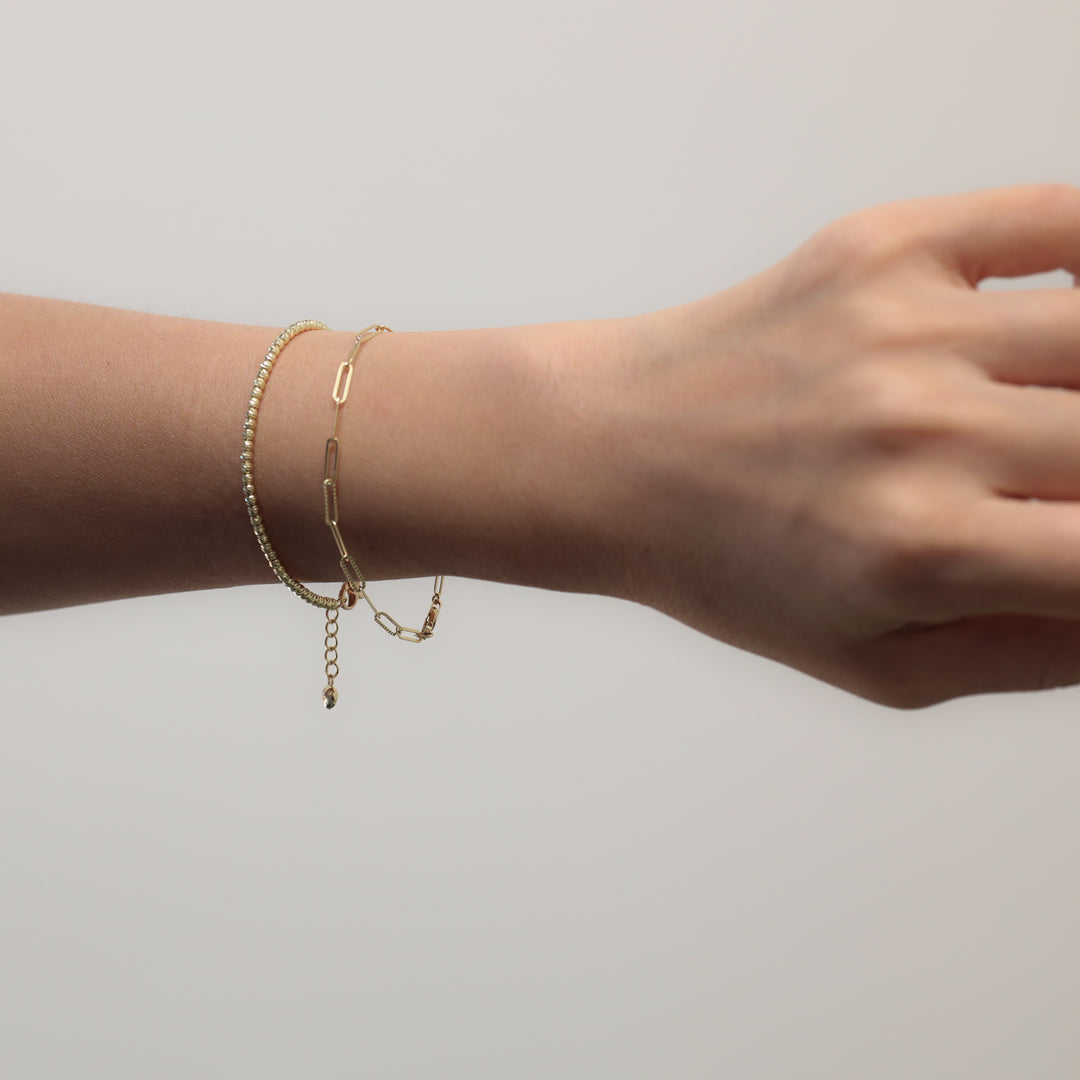 Mini Glitter Paper Clip Bracelet – 14K Solid Gold Dainty Adjustable Chain (9mm Links)