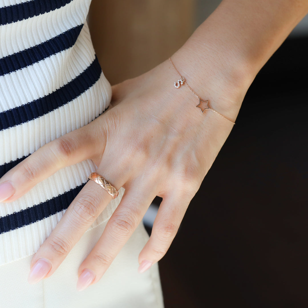 Elegant Quilted Pattern Ring in 14K Gold 5mm