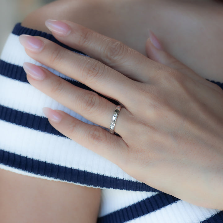 Flush Set 8 Stones Diamond Ring Wedding Band - Round Edge 3mm