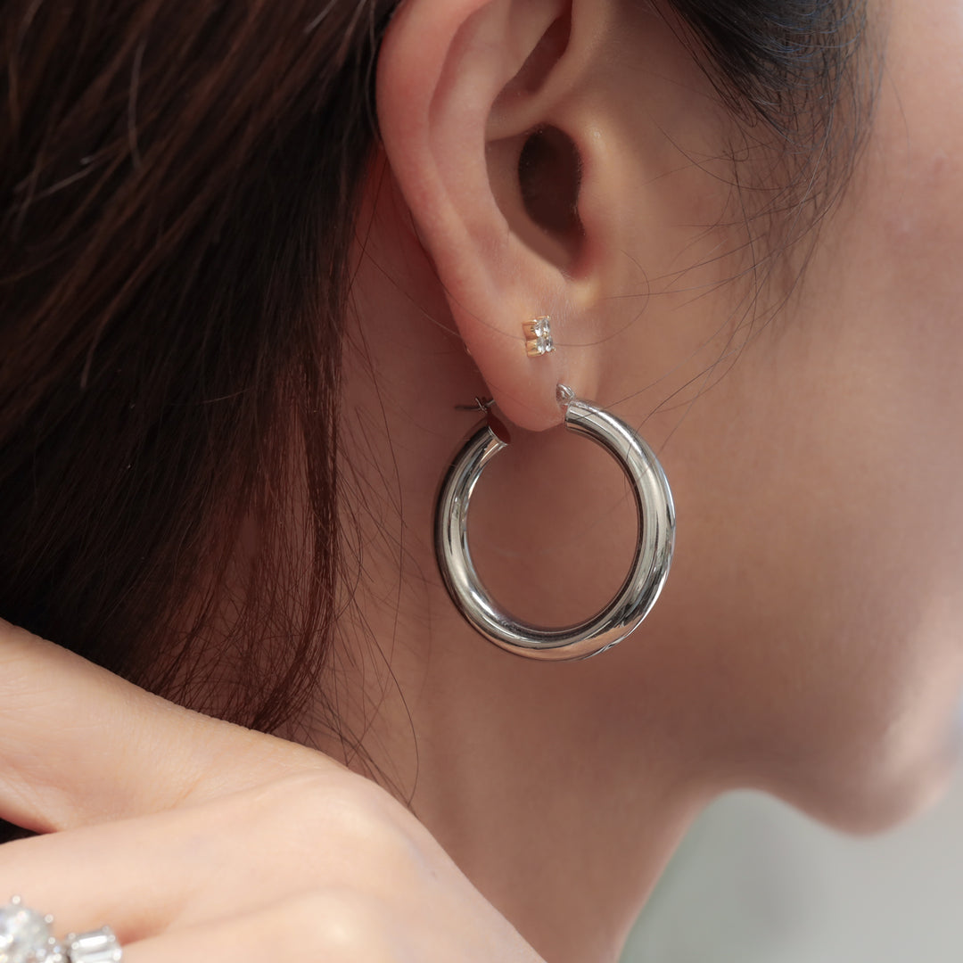 Tubular Gold Hoop Earrings – 14K Solid Gold 25mm Tube Hoops (Pair)