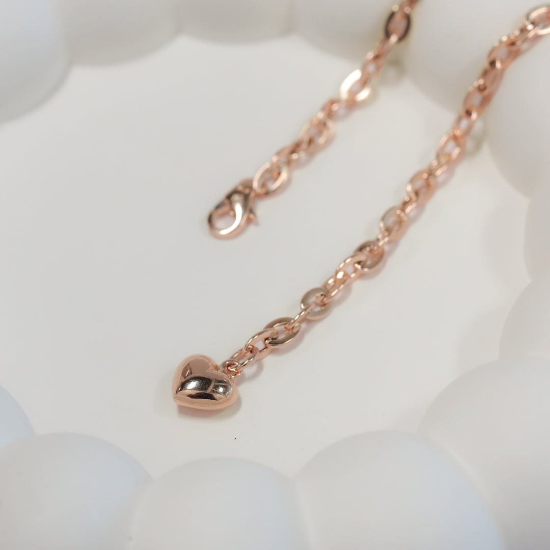 Link Chain 14K Gold Bracelet with Heart Charm