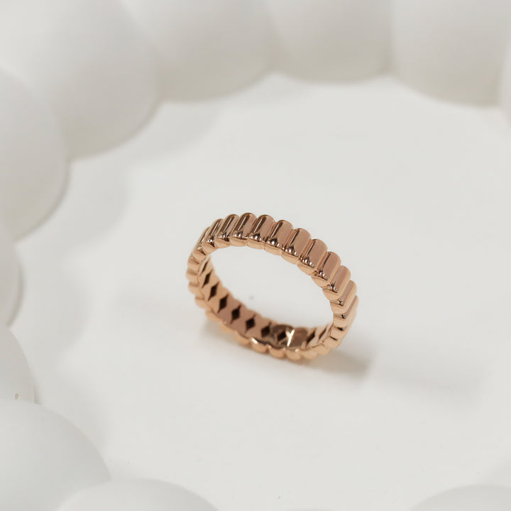 Fluted Glossy Textured Stackable Ribbed 14K Gold Ring