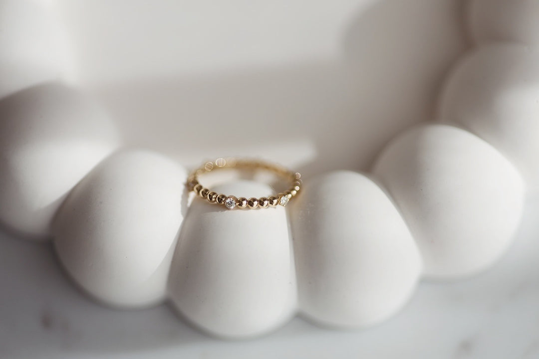Beaded Diamond Ring - 6-Stone diamond band