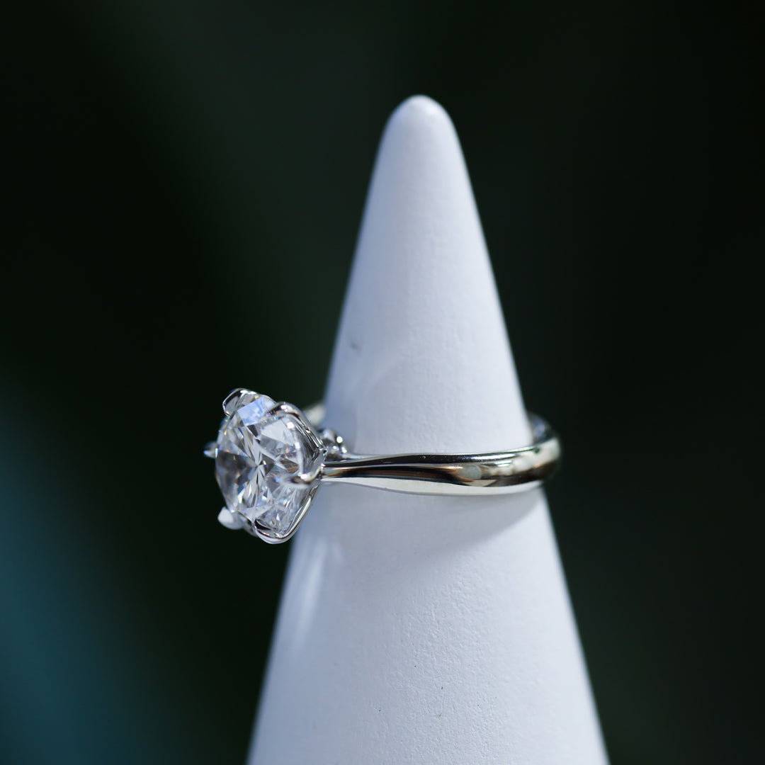 3 ct Round Cut Diamond Engagement RIng