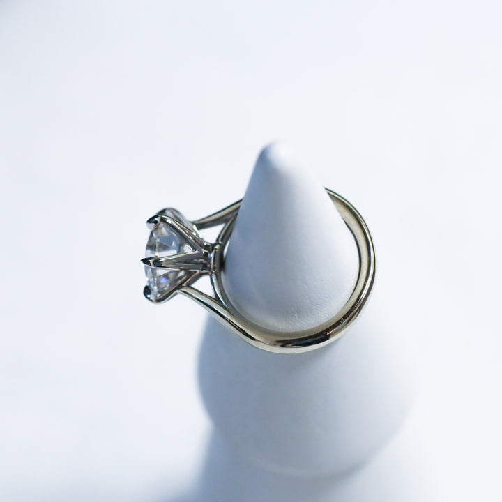 3 ct Round Cut Diamond Engagement RIng
