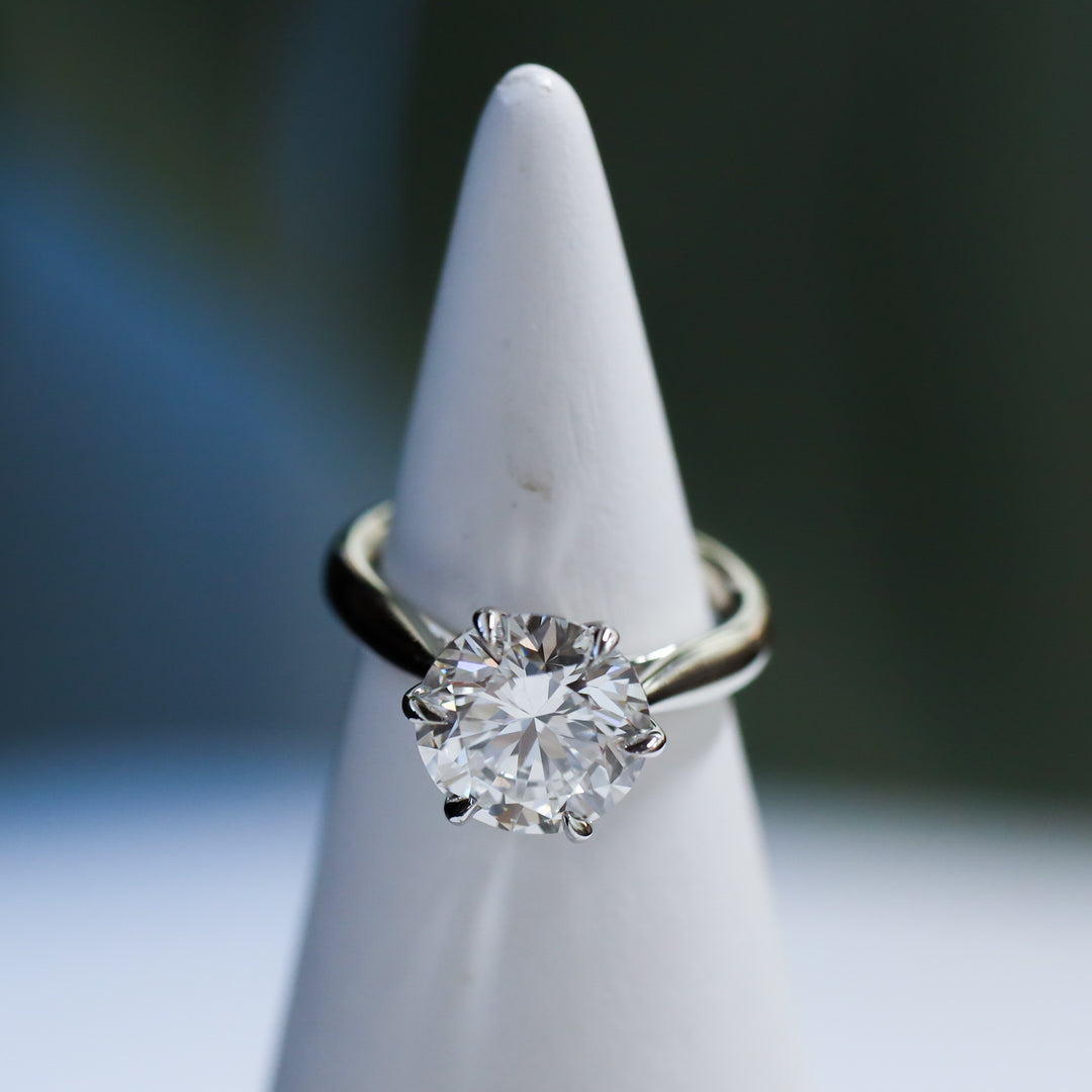 3 ct Round Cut Diamond Engagement RIng