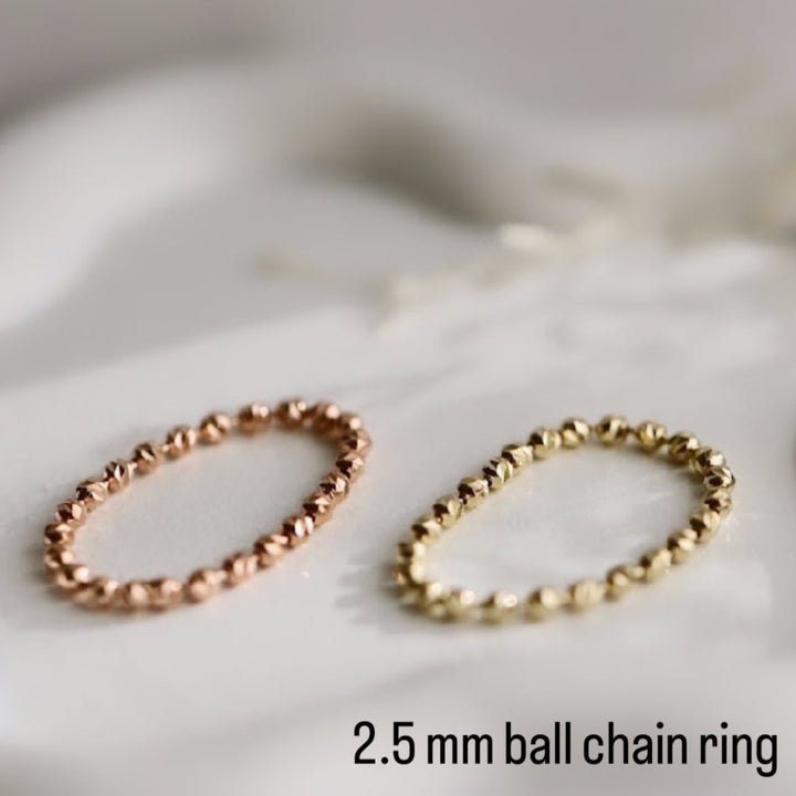 2.5mm Rain-Cut Bead Chain Stackable Ring