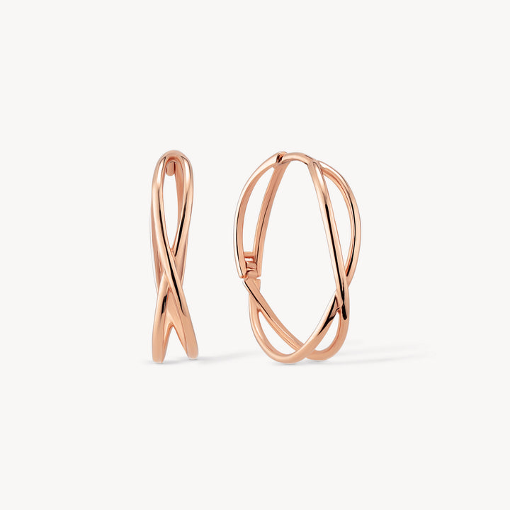 Twisted Infinity Hoop Earrings – 14K Gold Sculptural Hoops