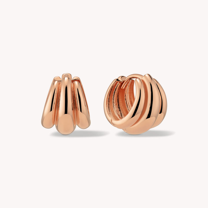 Blooming Shell Hoop Earrings – Textured Scallop Hoops in 14K Solid Gold