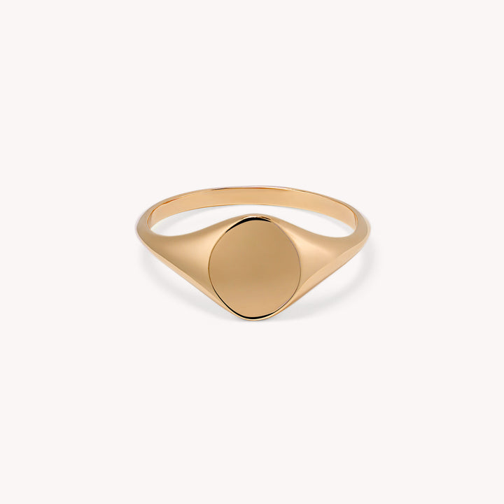Classic Circle Signet Ring – Engravable 14K Solid Gold Band
