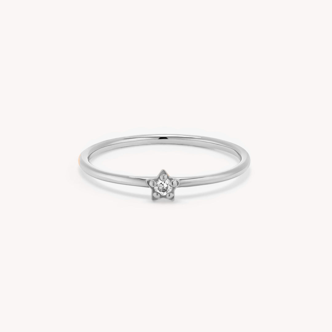 Dainty Star Diamond Ring in 14K Gold