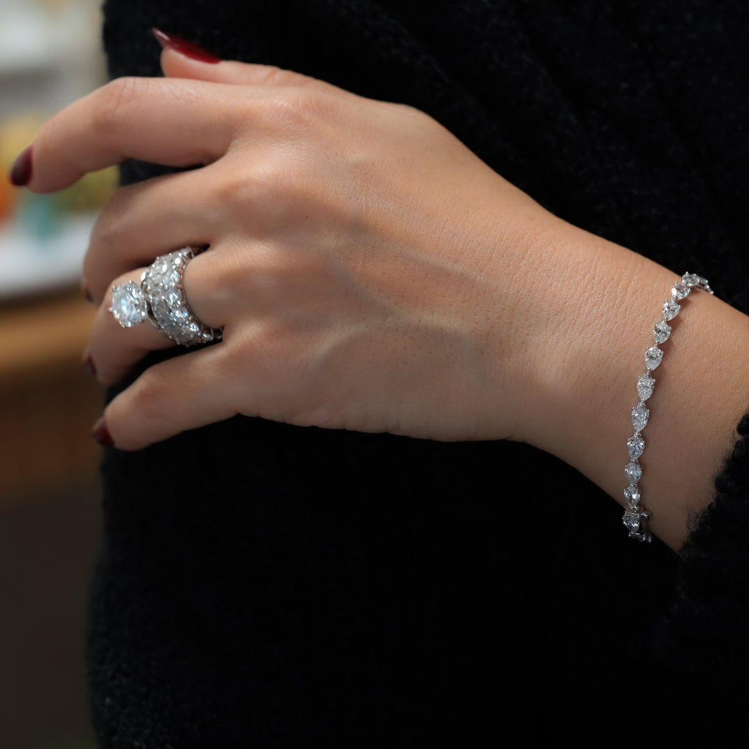 Lab Grown Diamond Pear Cut Tennis Bracelet in 14K Solid Gold 7-8 ct.tw