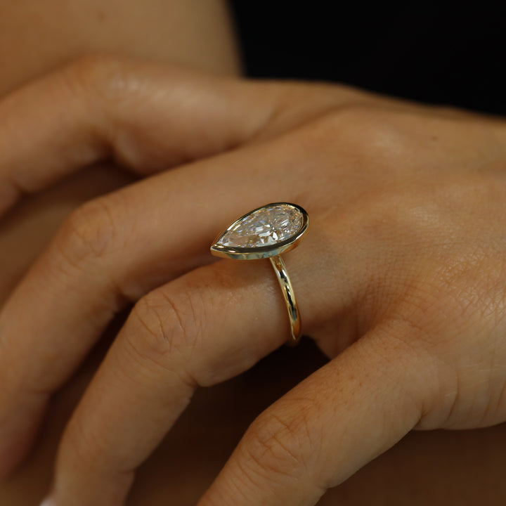 4 ct Pear Bezel Diamond Engagement RIng