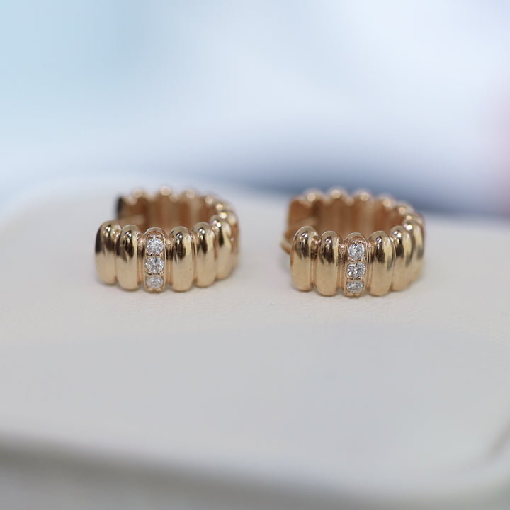Fluted Ribbed Textured Hoop Earrings with Three Diamonds