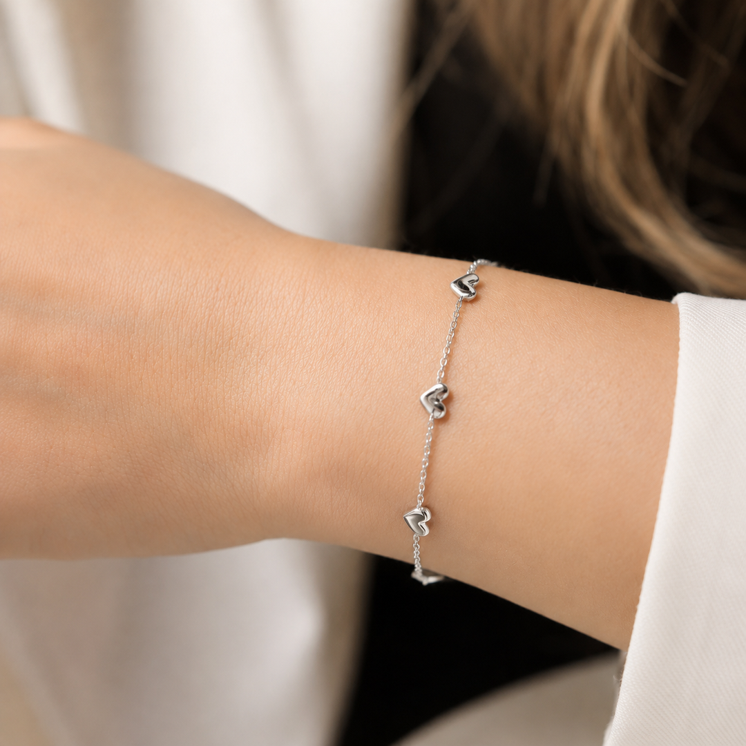 Heart Station 14K Solid Gold Bracelet