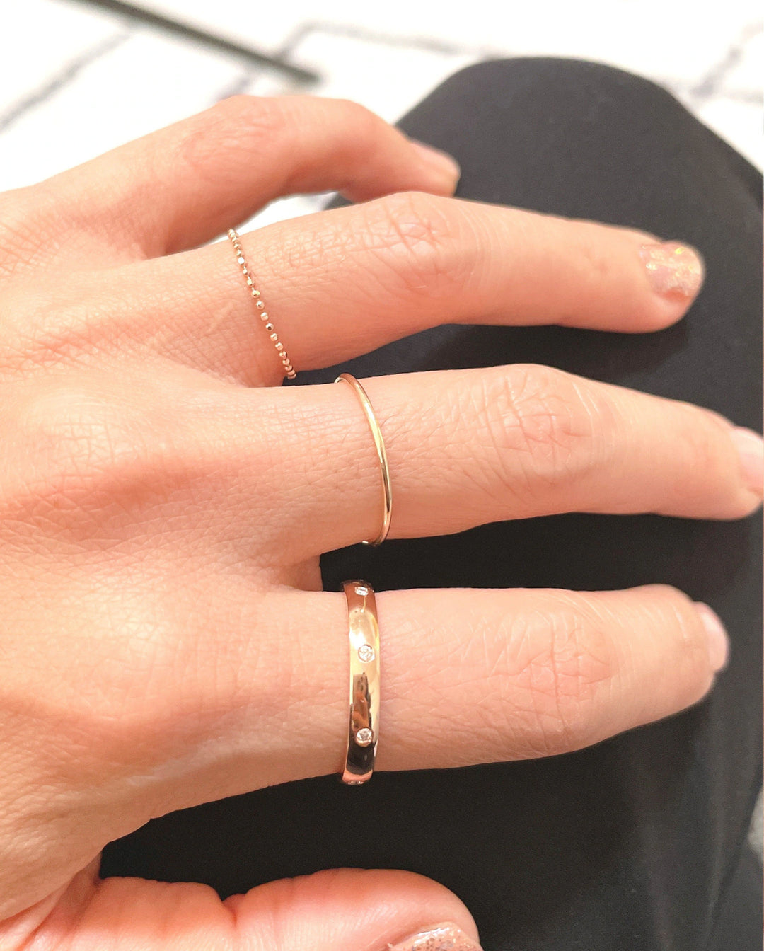 Flush Set 8 Stones Diamond Ring Wedding Band - Round Edge 3mm