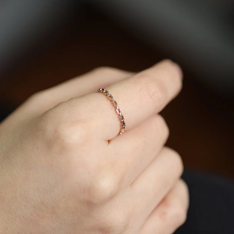 Link Chain Ring – 14K Solid Gold Statement Band for Layering