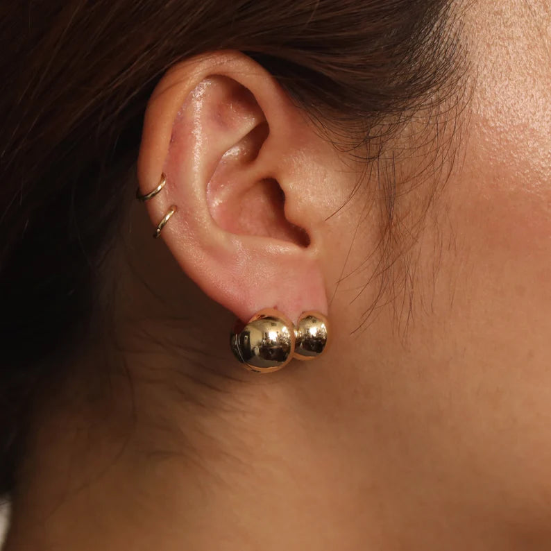 Bold Ball Huggie Hoop Earrings (Small 11mm) – Chunky 14K Solid Gold Circular Bead Sphere Hoops