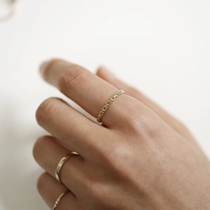 Link Chain Ring – 14K Solid Gold Statement Band for Layering