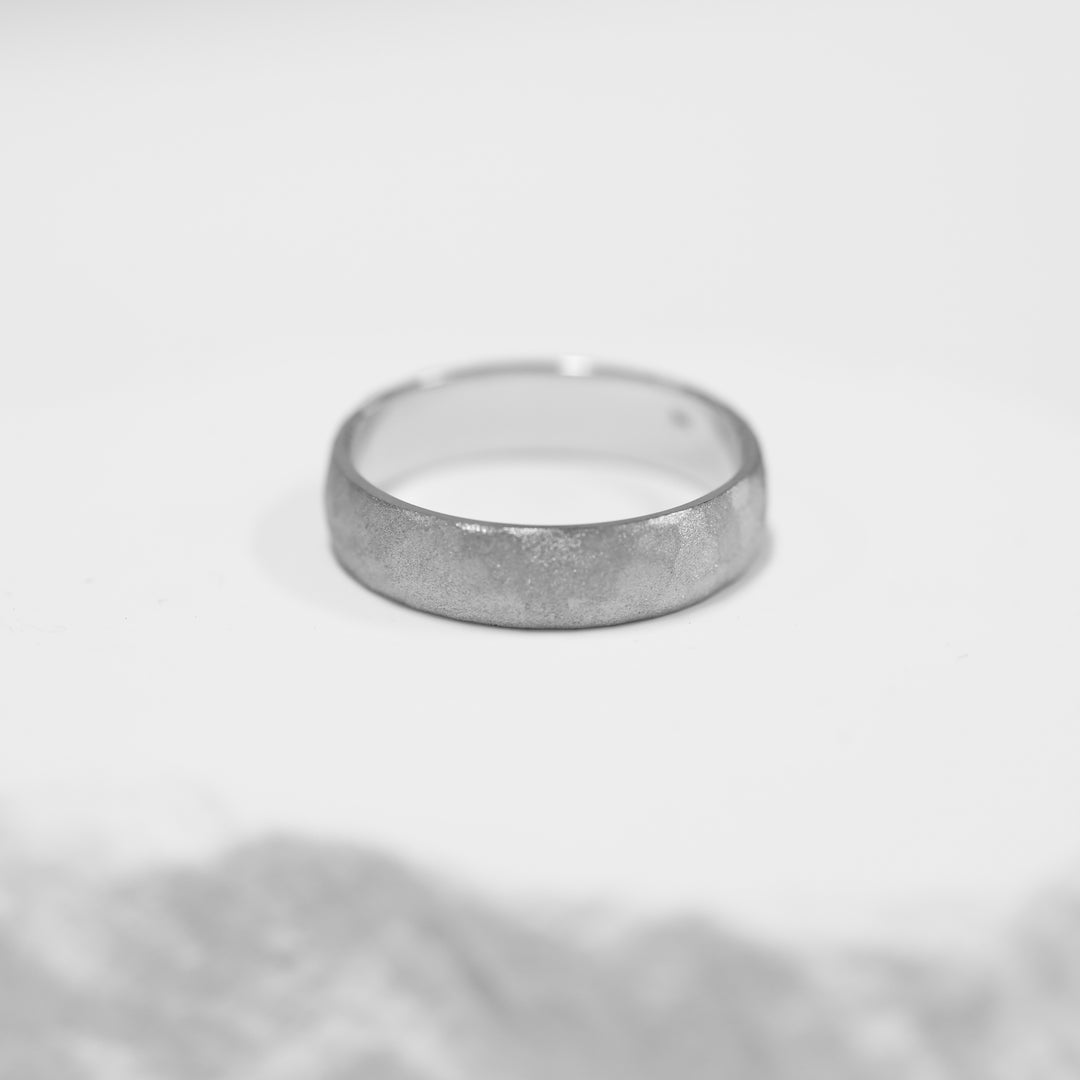 Hammered Textured Men's Wedding Band Ring