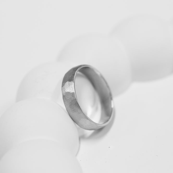 Hammered Textured Men's Wedding Band Ring