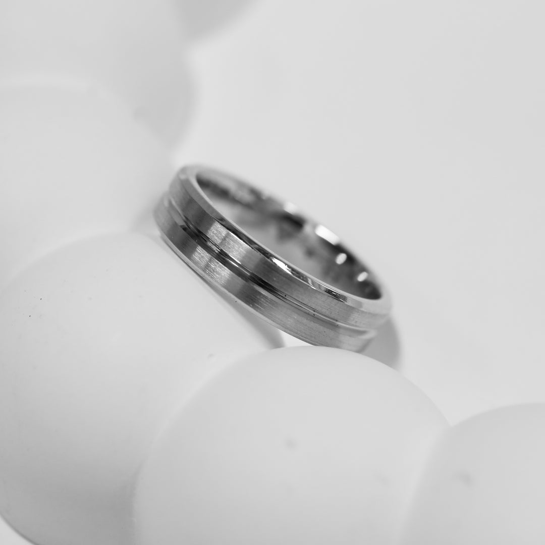 Lined Men Wedding Band Ring