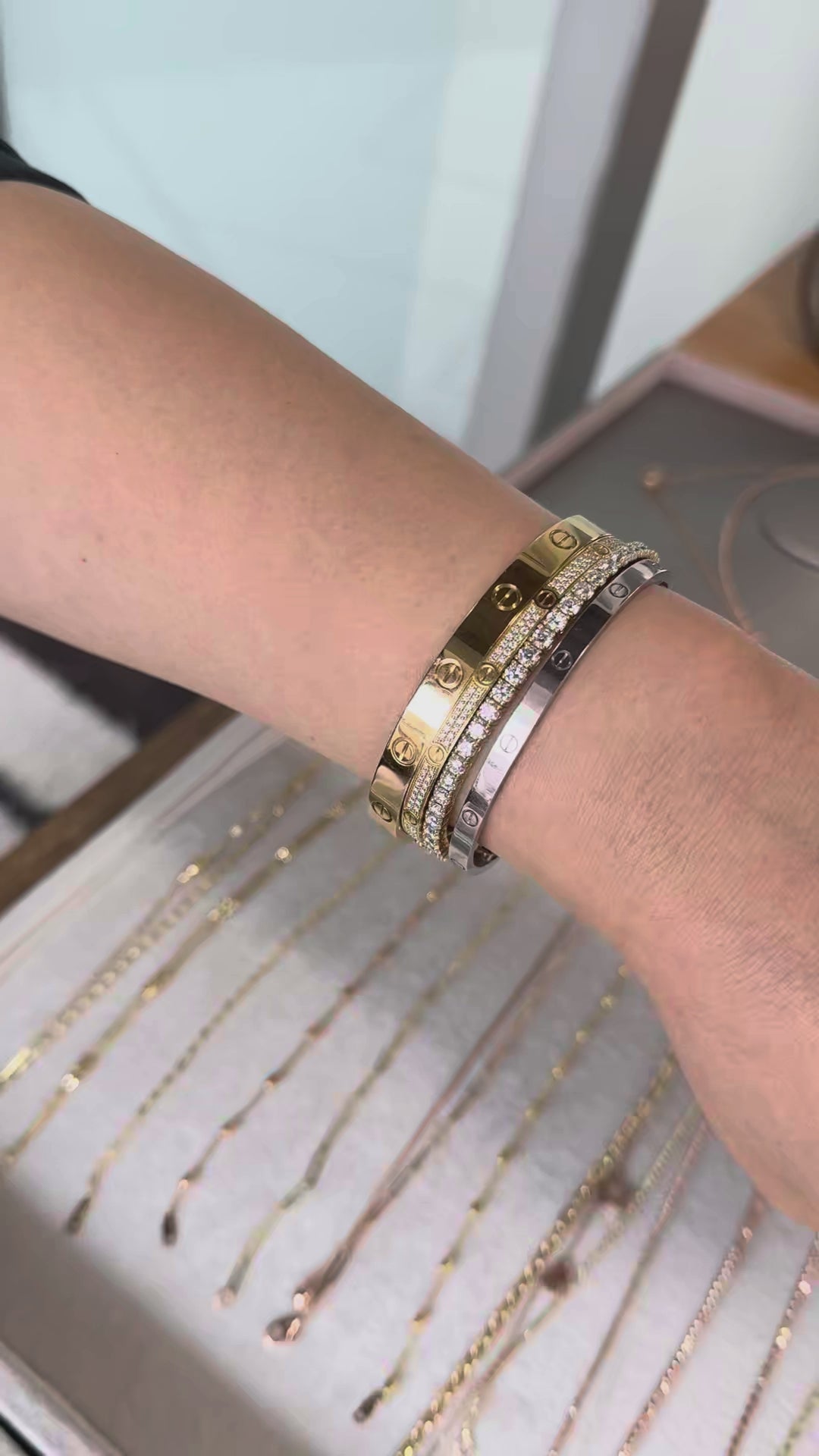 Lab Grown 5 ct. tw. Diamond Bangle Bracelet – 14K Solid Gold Tennis Bracelet