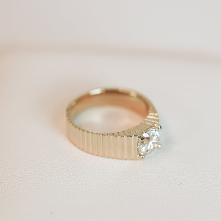 Ripped Vintage Solitaire Diamond Ring  in 14K Gold Engagement Ring