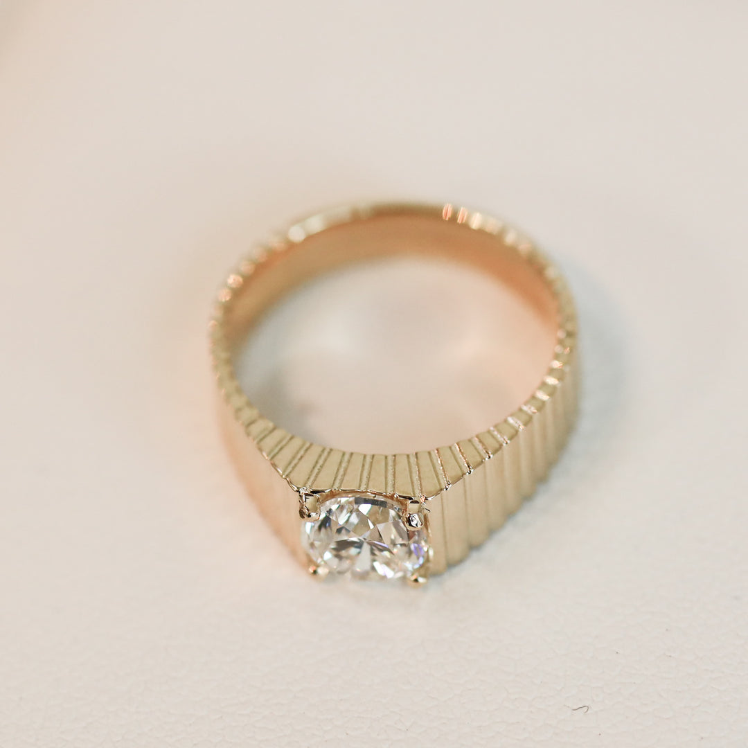Ripped Vintage Solitaire Diamond Ring  in 14K Gold Engagement Ring