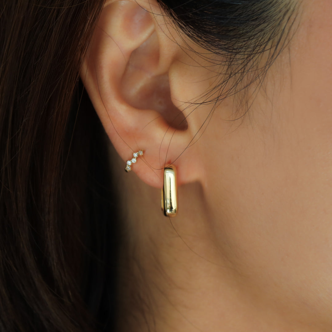 Rounded Rectangular Chunky U-Shaped Hoop Earrings Small (15mm) – 14K Solid Gold Thick Paperclip Hoops