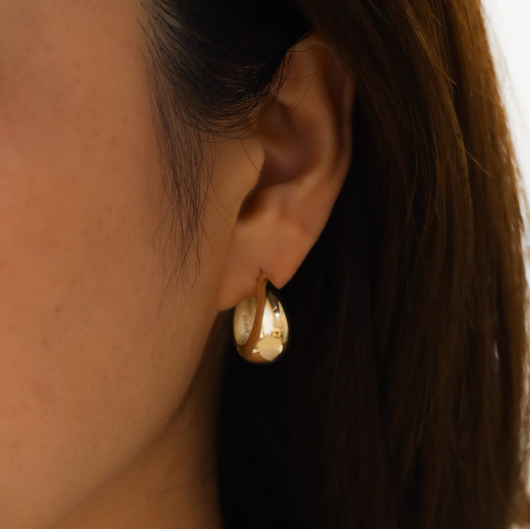 Teardrop Hoop Earrings in 14K Solid Gold - Large 19mm