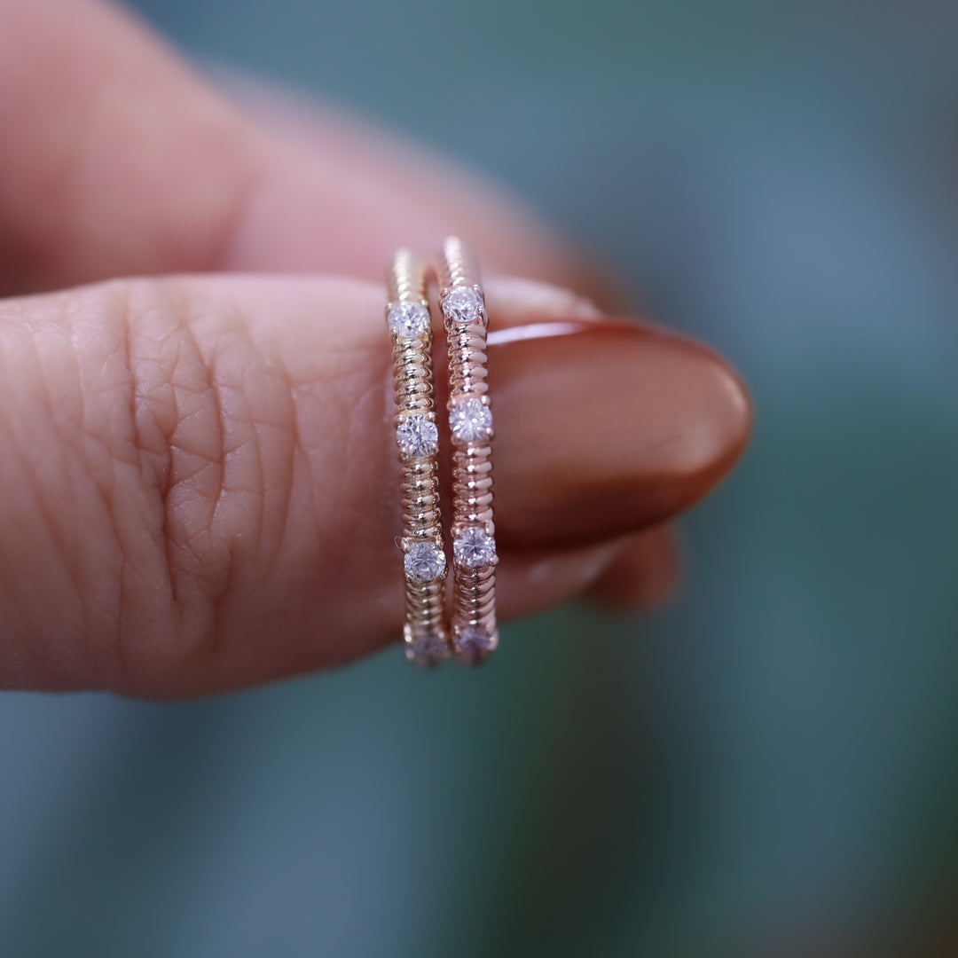 Textured Ripped Ring - 4-Stone diamond band