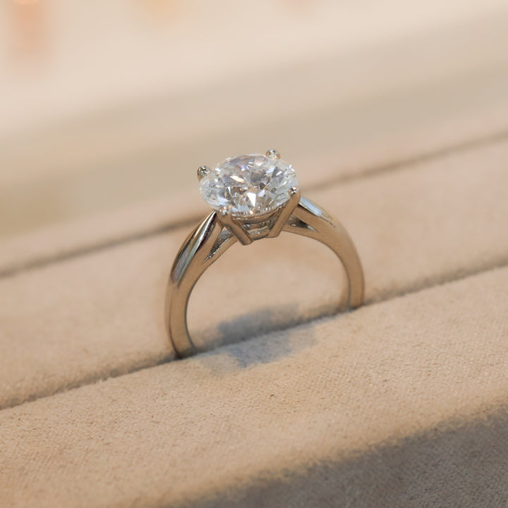 3 ct Round Diamond Engagement RIng