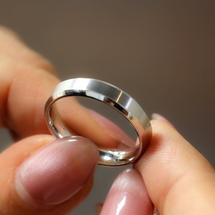 Flat and Beveled Edge Men Wedding Band Ring - 4mm